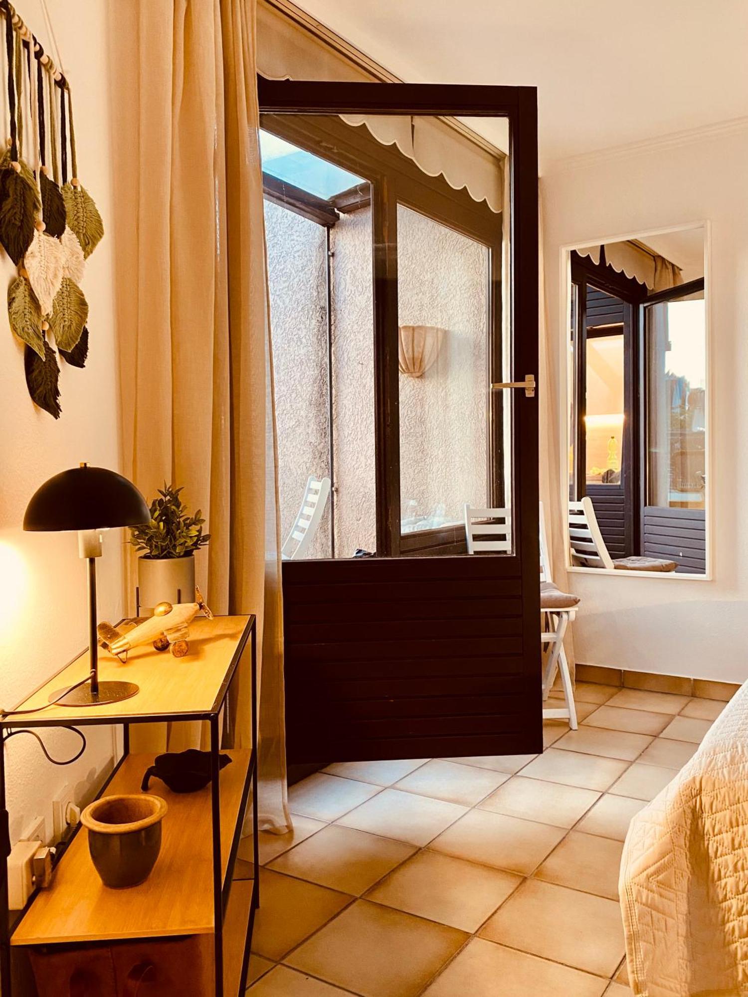 Living With Soul - Appartement Ueber Den Daechern Von Wiesbaden Kültér fotó