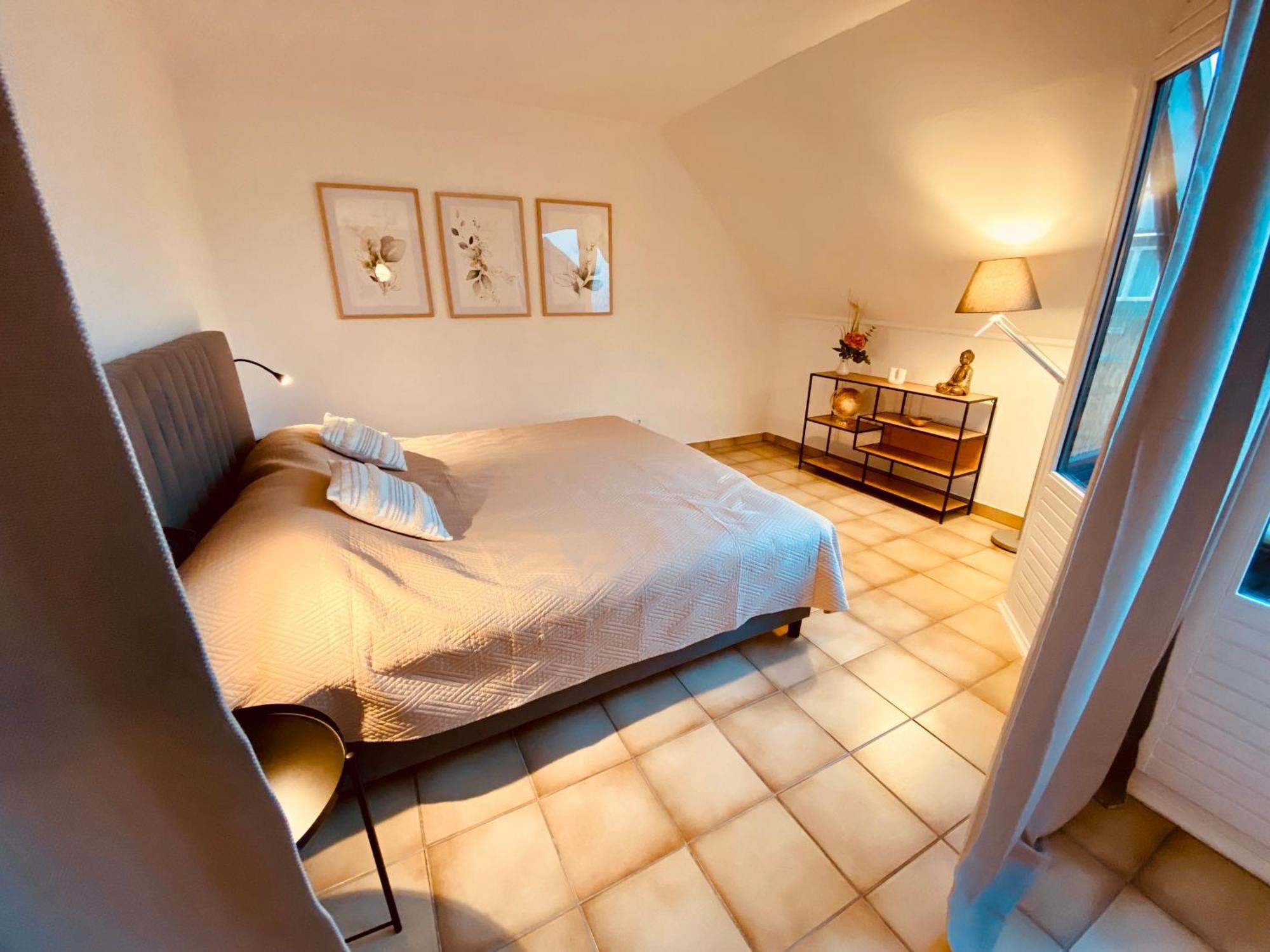 Living With Soul - Appartement Ueber Den Daechern Von Wiesbaden Kültér fotó