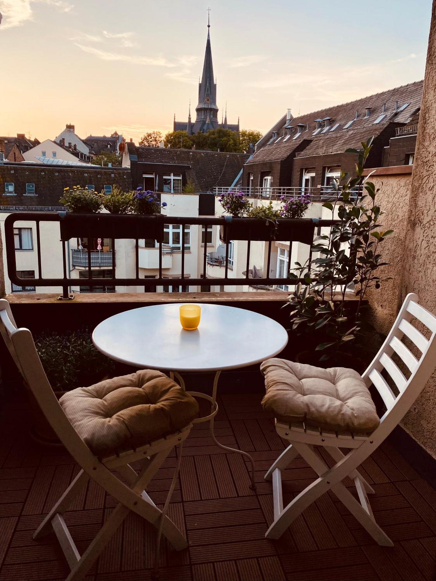 Living With Soul - Appartement Ueber Den Daechern Von Wiesbaden Kültér fotó